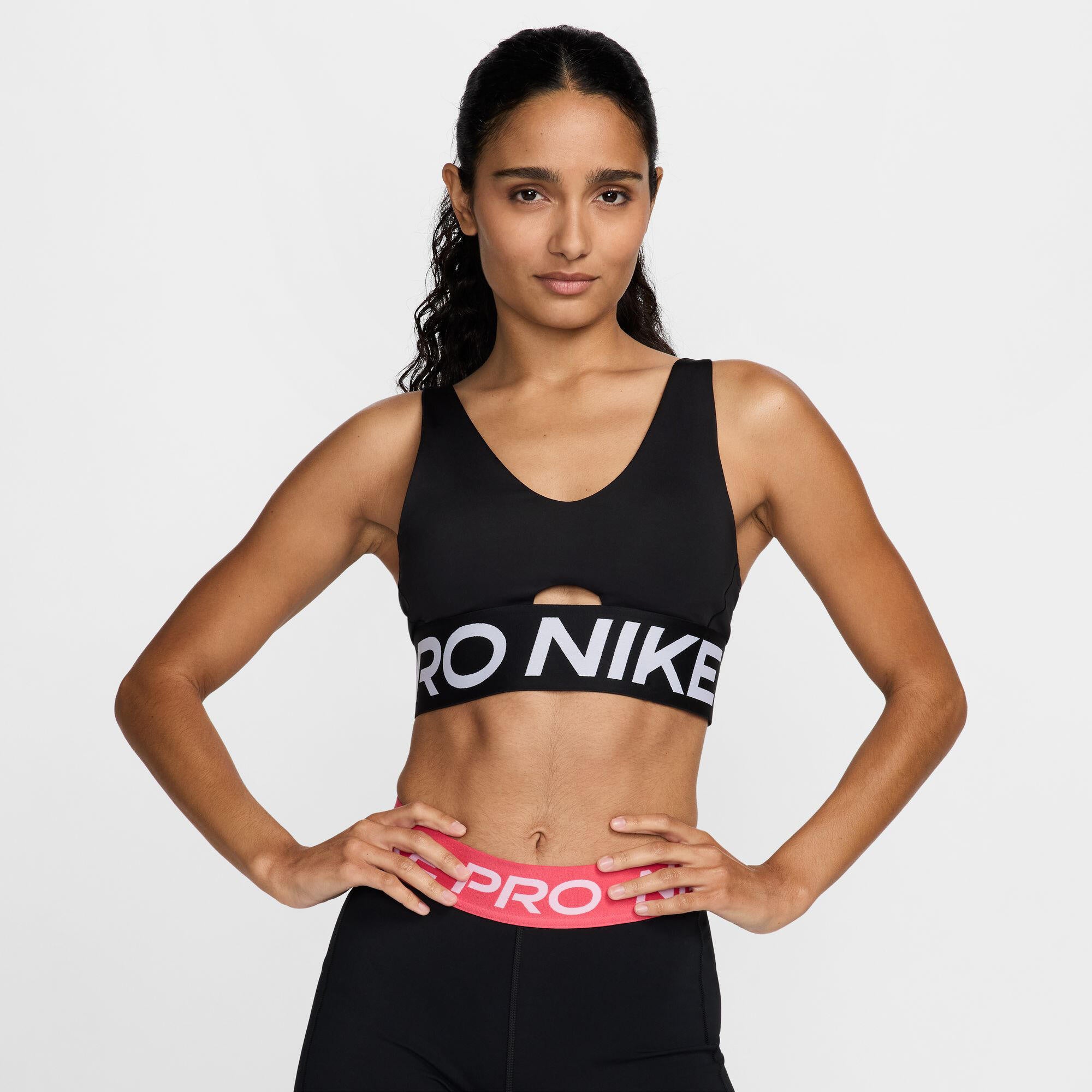 Sport-BH NIKE PRO INDY PLUNGE - 010-BLACK/WHITE/WHITE - Schwarz