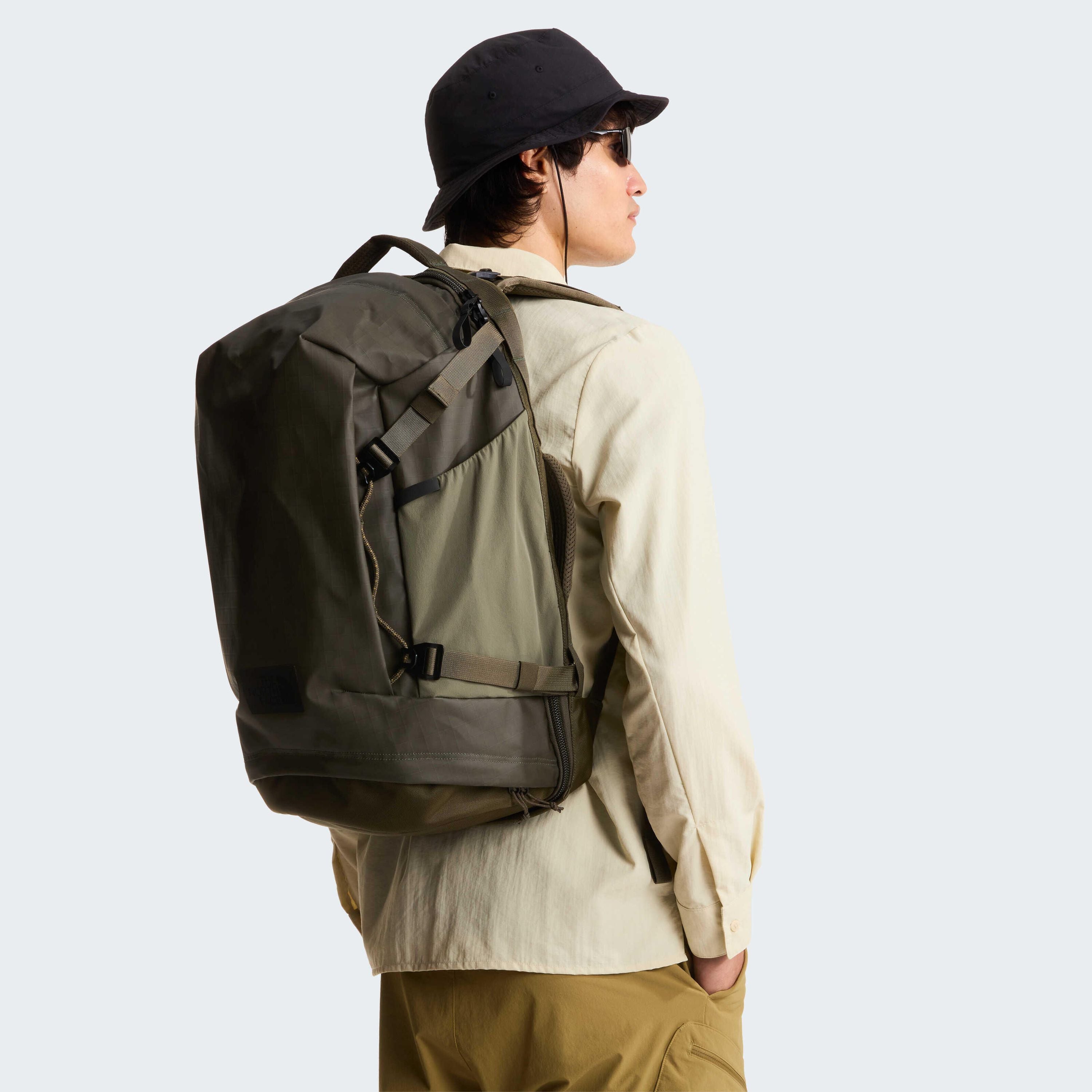 Rucksack BASE CAMP VOYAGER PRO TRAVEL PACK - BQW-NEW TAUPE GREEN/TNF BLACK - Grün
