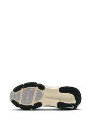 Laufschuhe VOMERO 18 SE - 200-CREAM II/MTLC GOLD GRAIN-C - Creme