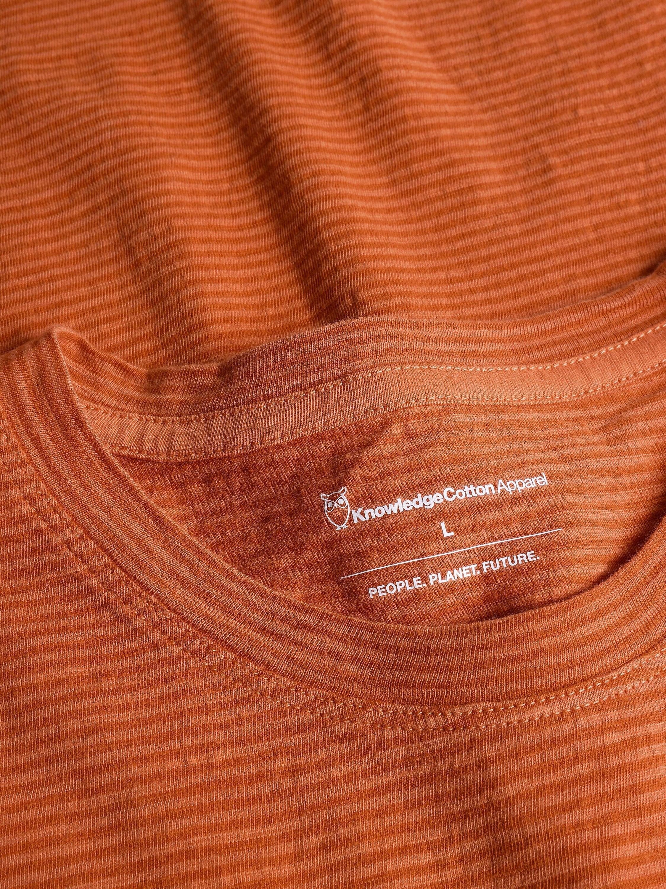 T-Shirt aus Baumwolle - 8025 Red - Orange