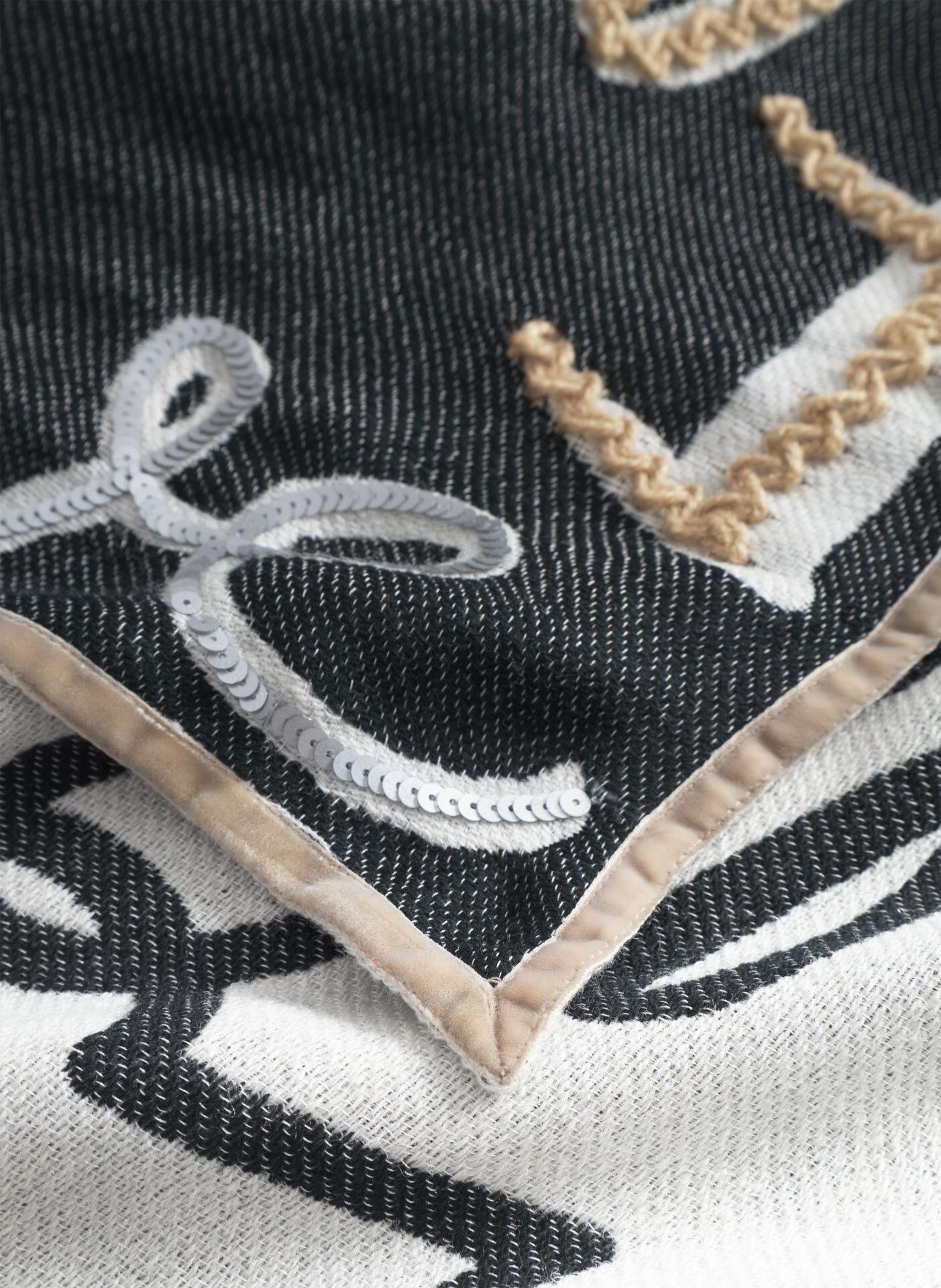 Dreieckstuch mit LOVE-Motiven - BLK2 - Schwarz