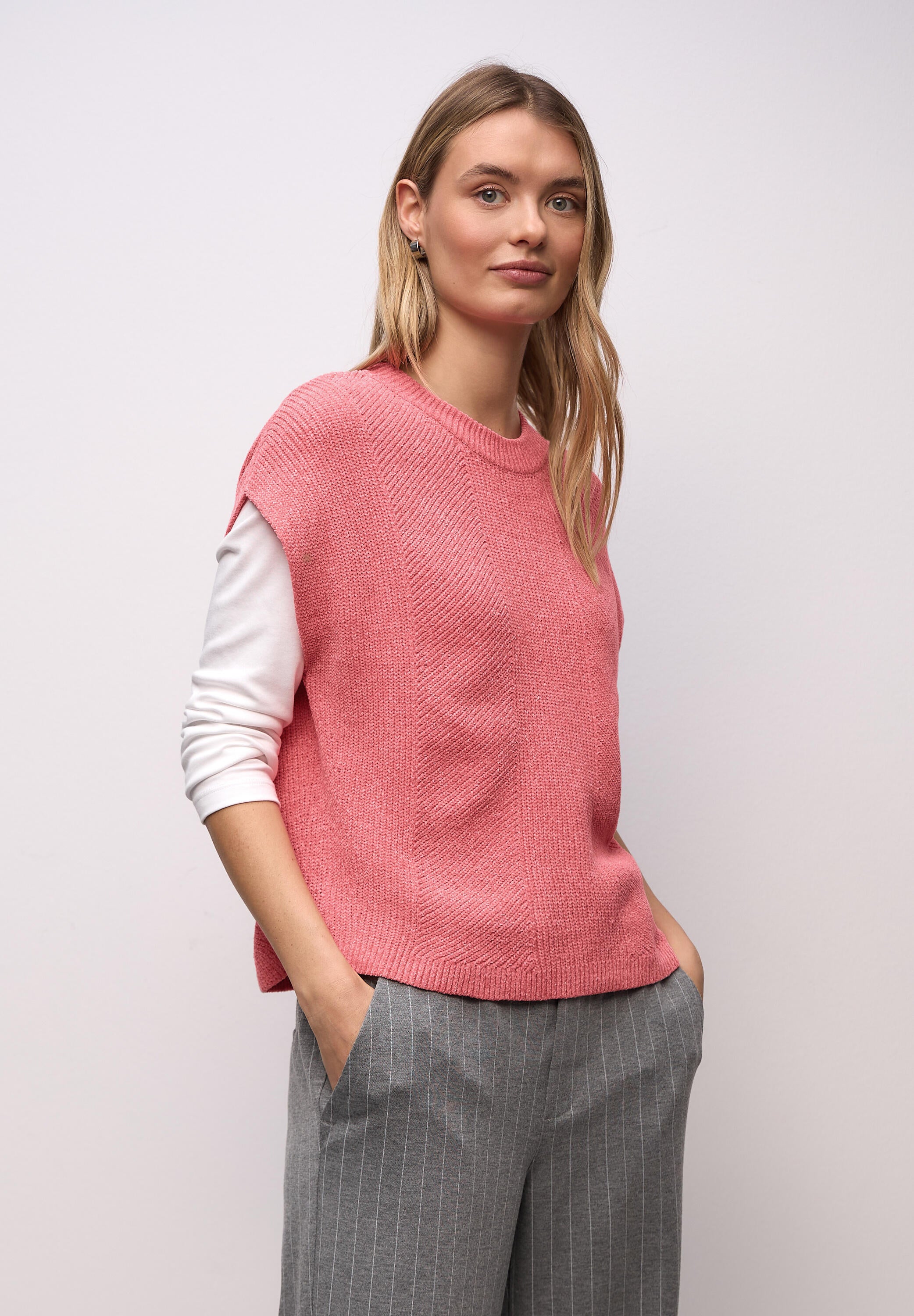 Strickpullunder mit Rundhalsausschnitt - 17261-striking coral - Rosa
