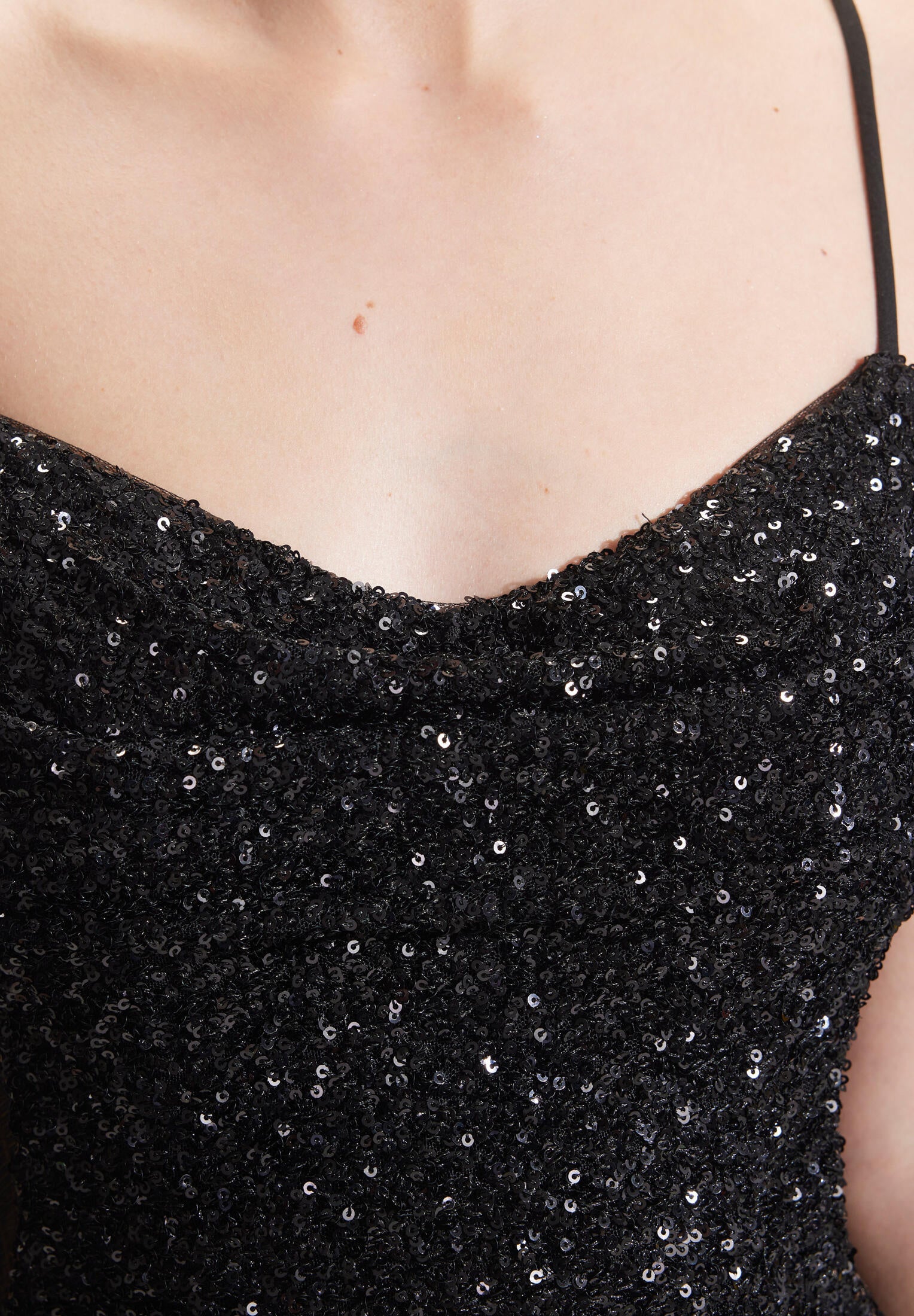 Abendkleid Maxi mit Pailletten - 100 - Schwarz