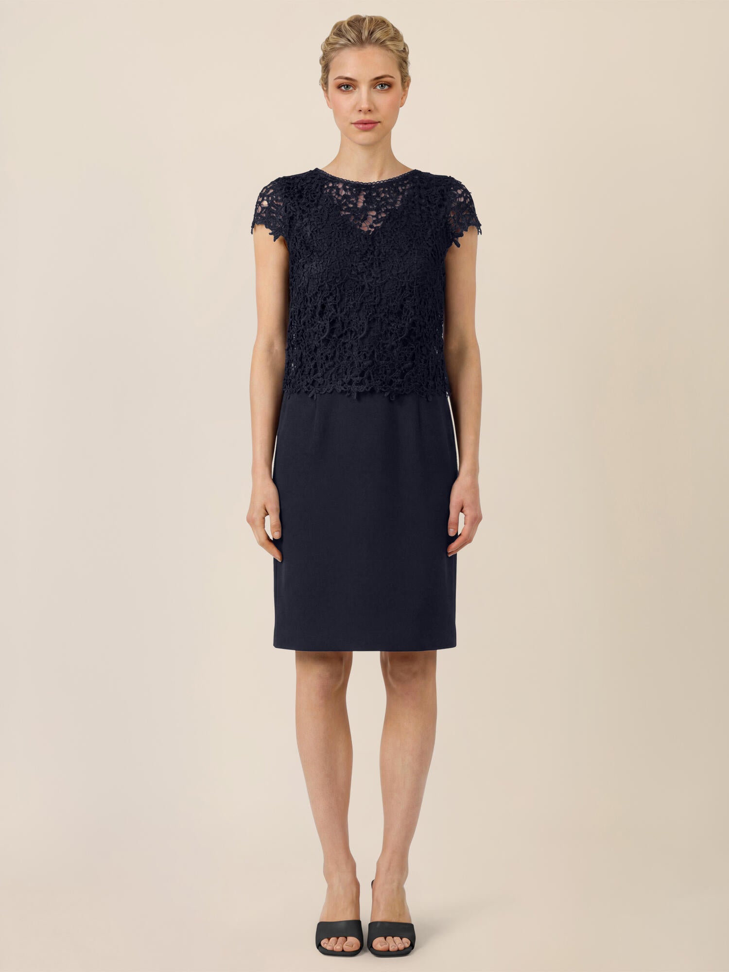 Etuikleid Midi mit Spitzenjäckchen - 32083 - Blau