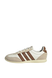 Sneaker BARREDA LO - OWHITE/DUBR/WARVAN - Weiß