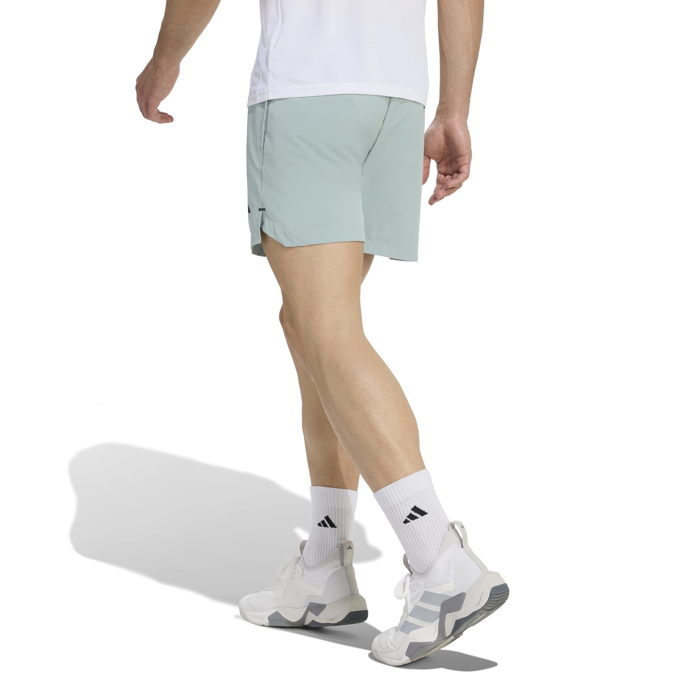 Funktionsshorts mit Logo - WOSA - Grün