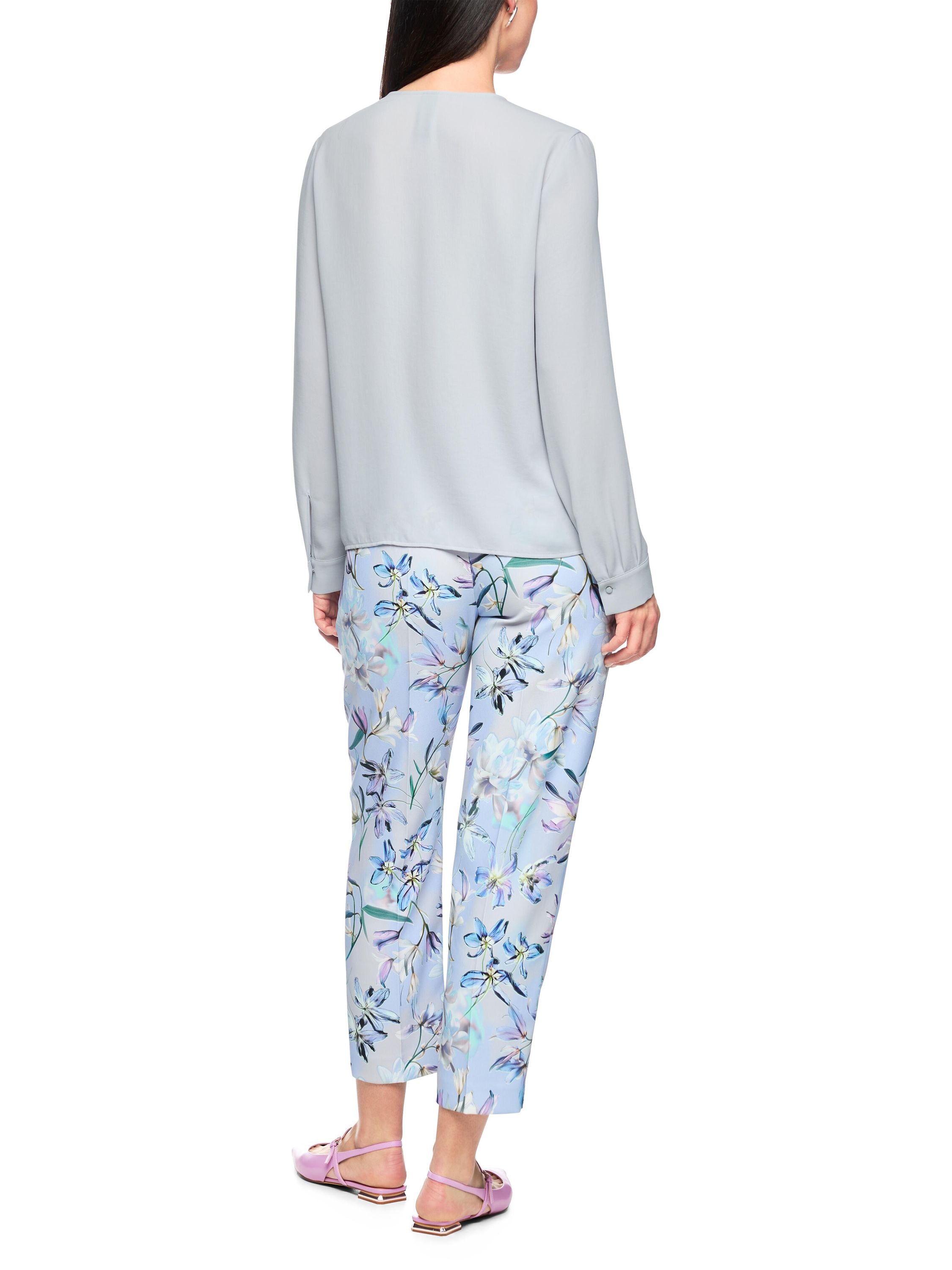 Schlupfbluse mit V-Ausschnitt - 804 - Grau