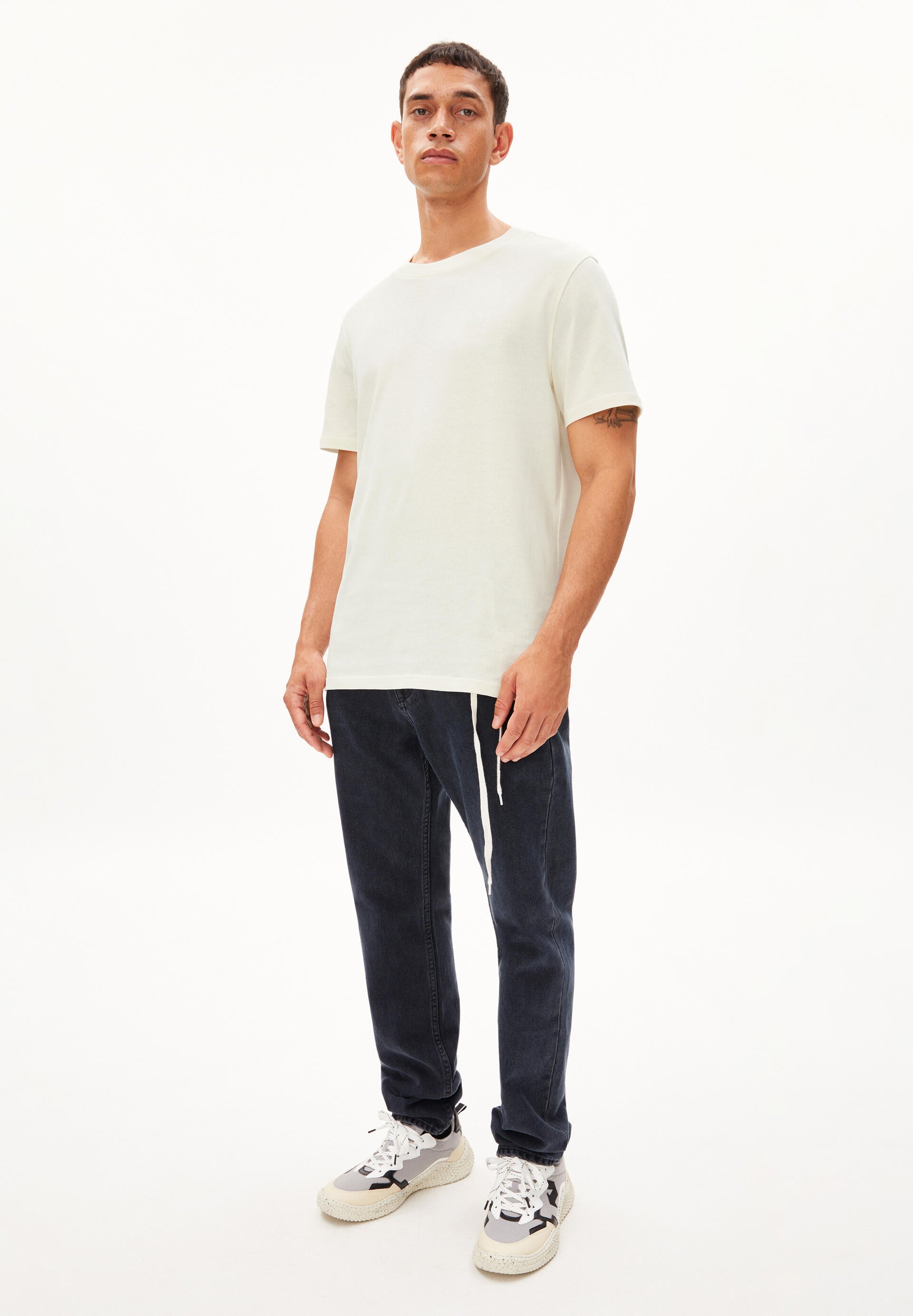 T-Shirt aus Baumwolle - 1609-oatmilk - Creme