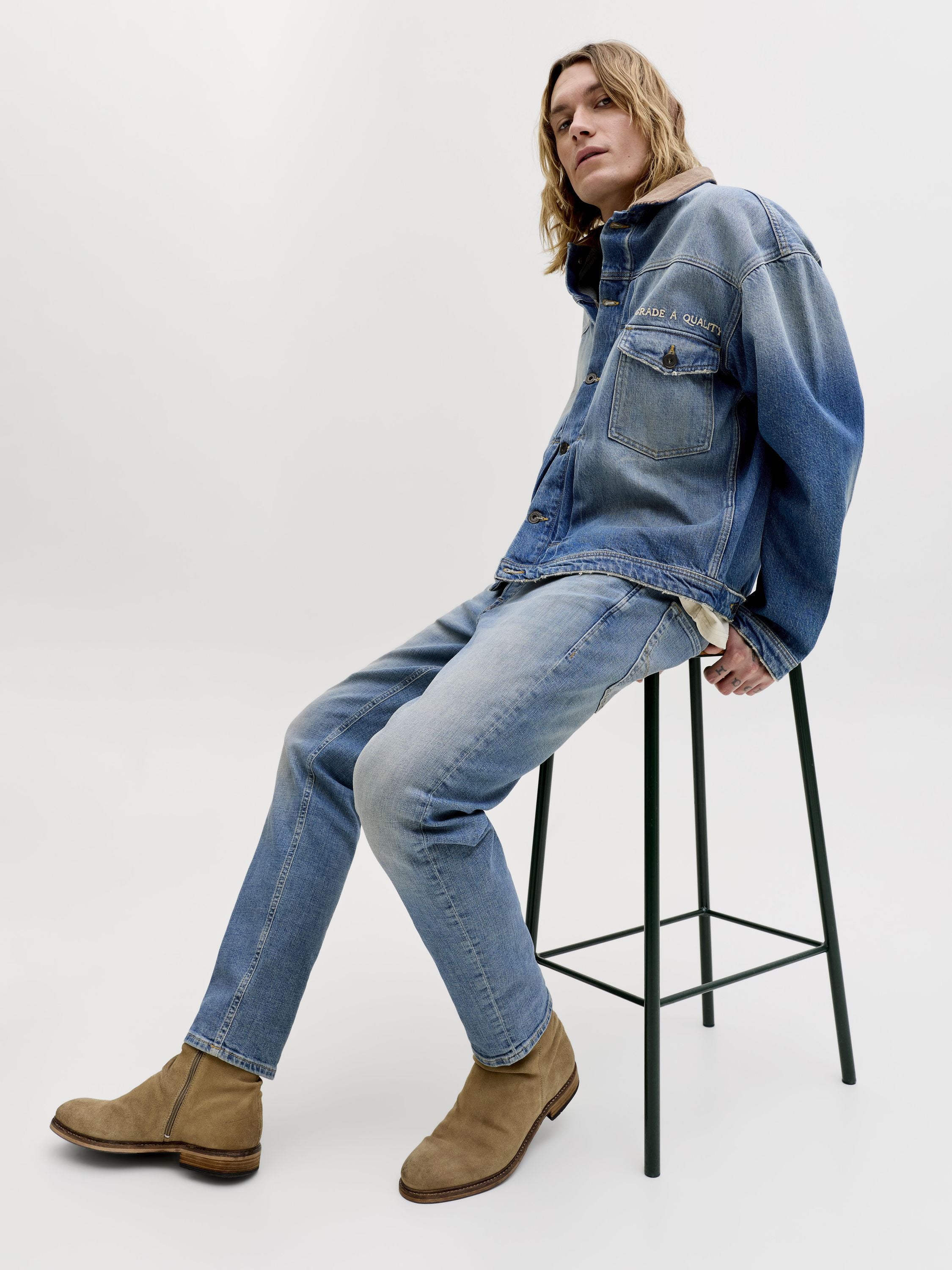 Jeans im Tapered Fit - Blue Denim - Blau