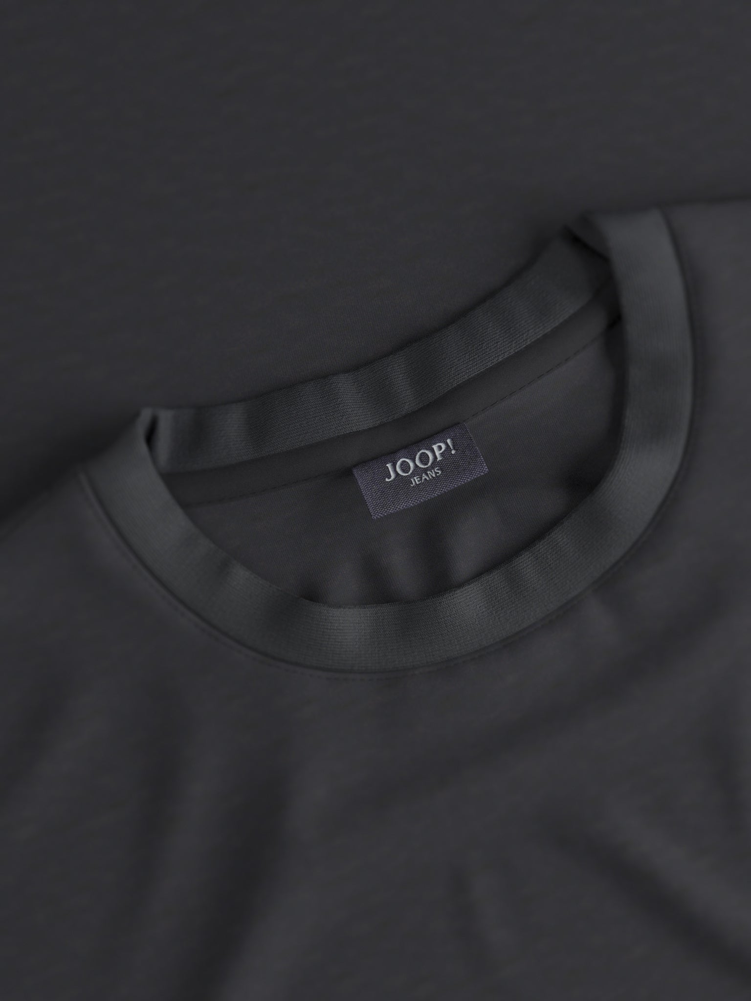 T-Shirt aus Baumwolle - 001-Black - Schwarz