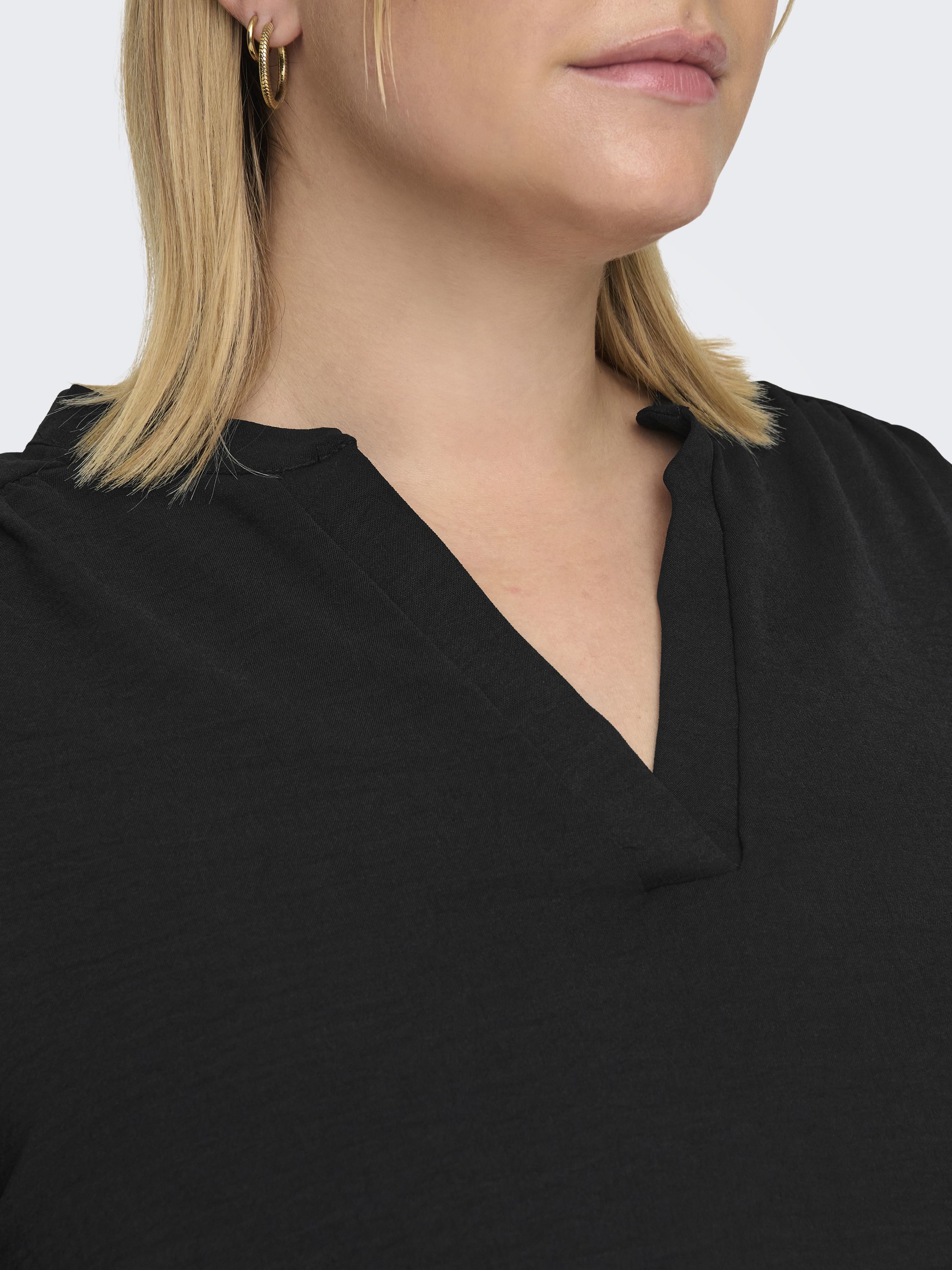 Bluse mit V-Ausschnitt - Black - Schwarz