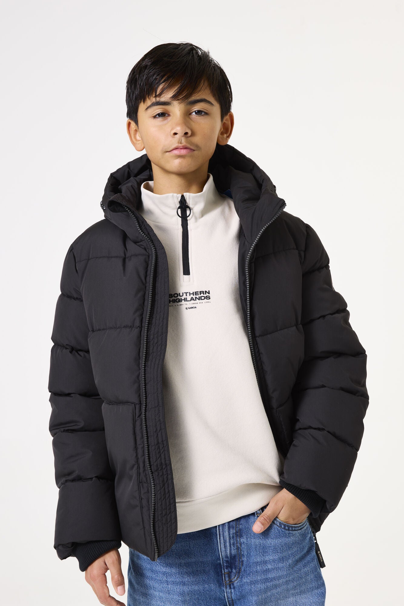 Winterjacke mit Kapuze - 60-black - Schwarz