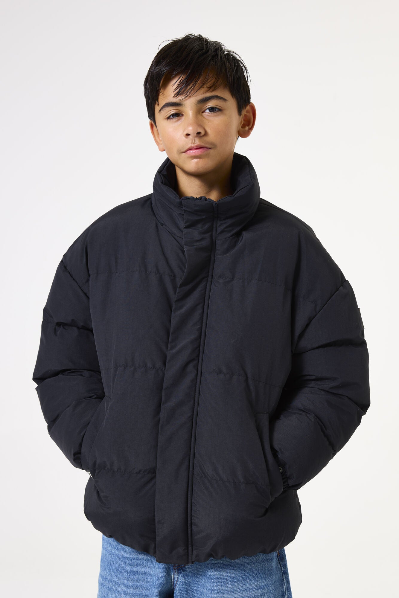 Winterjacke mit Stehkragen - 60-black - Schwarz