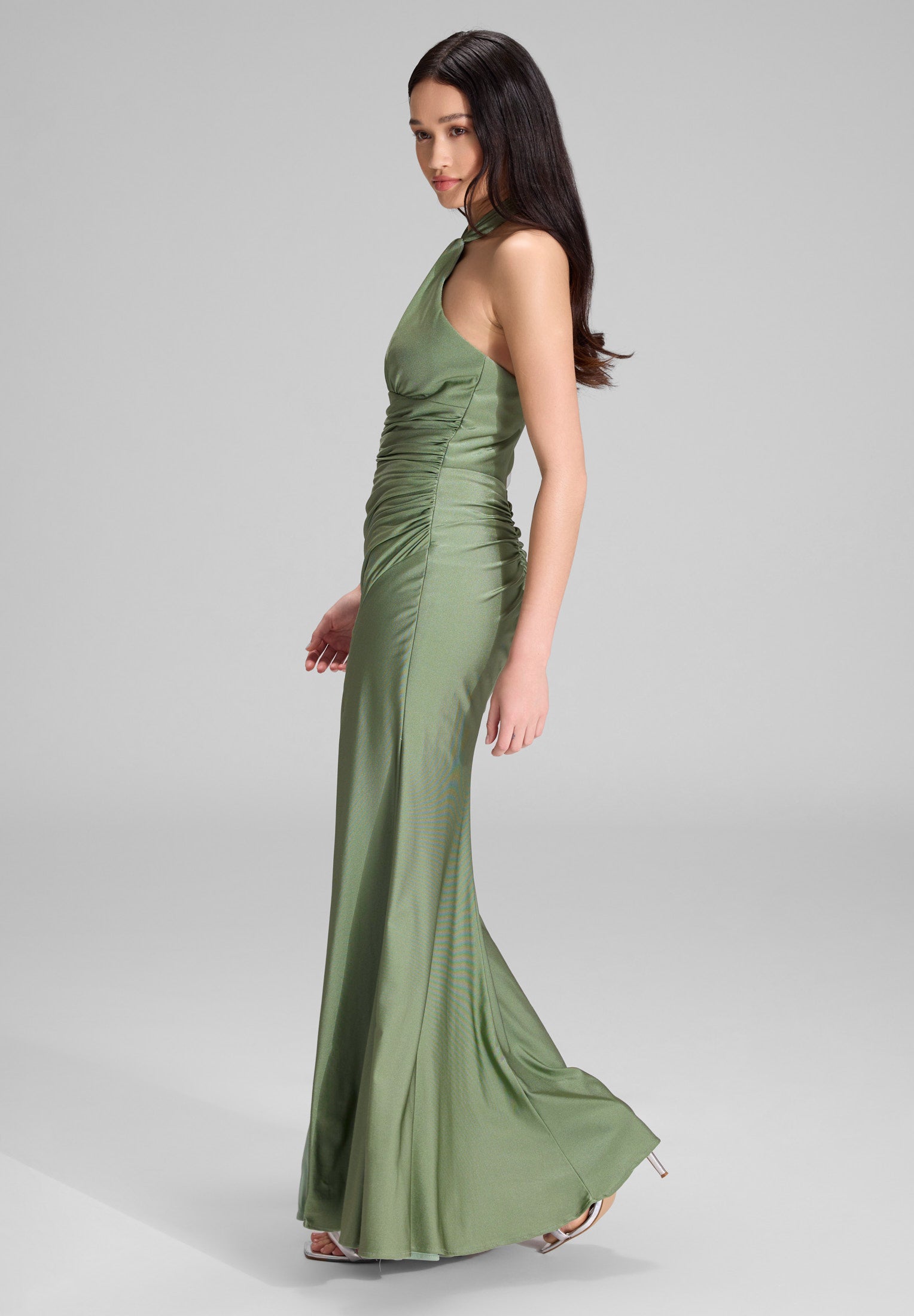 Abendkleid Maxi mit Neckholder - 582 - Grün