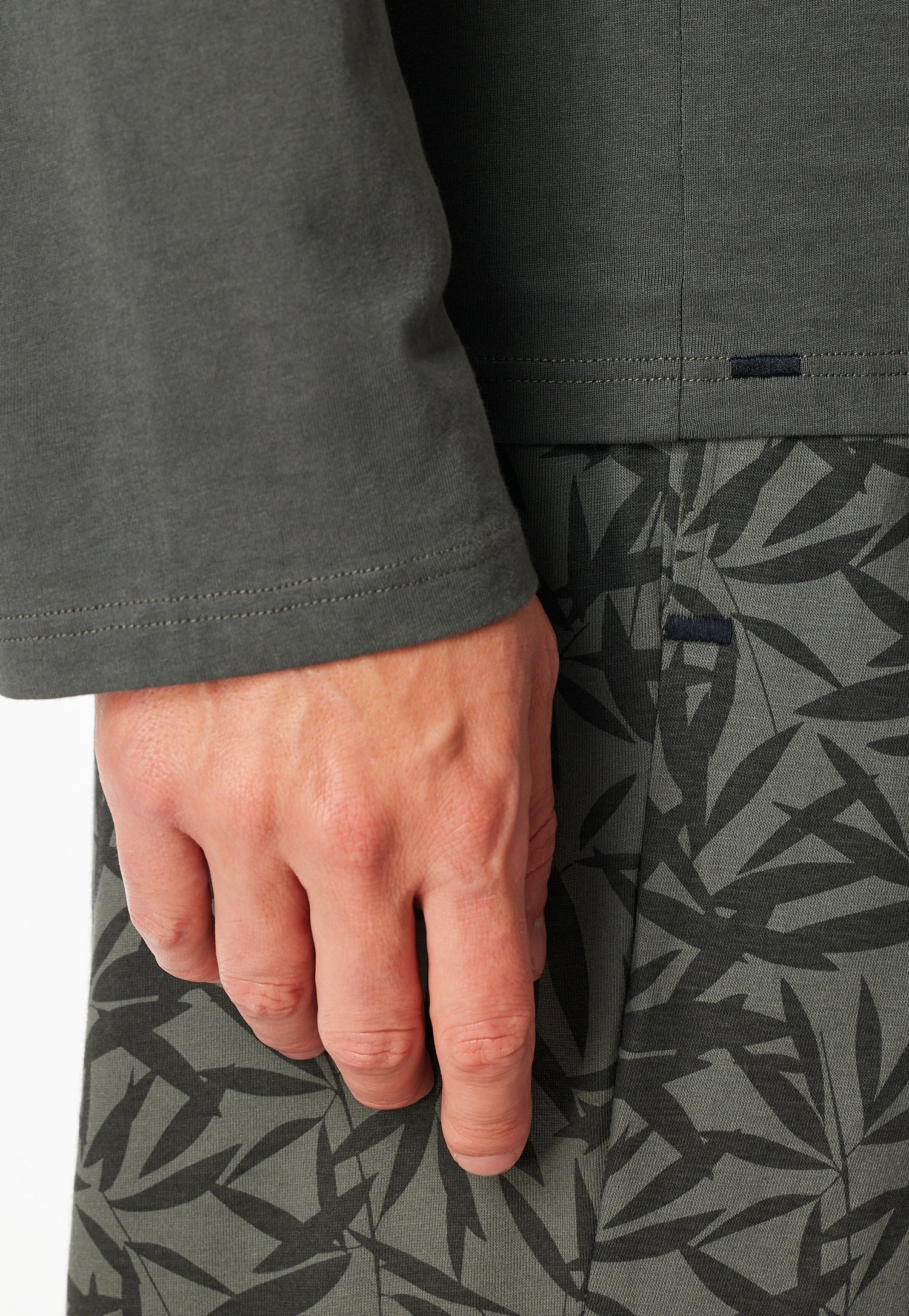 Langarmshirt aus Baumwolle - 702-dunkelgrün - Grün