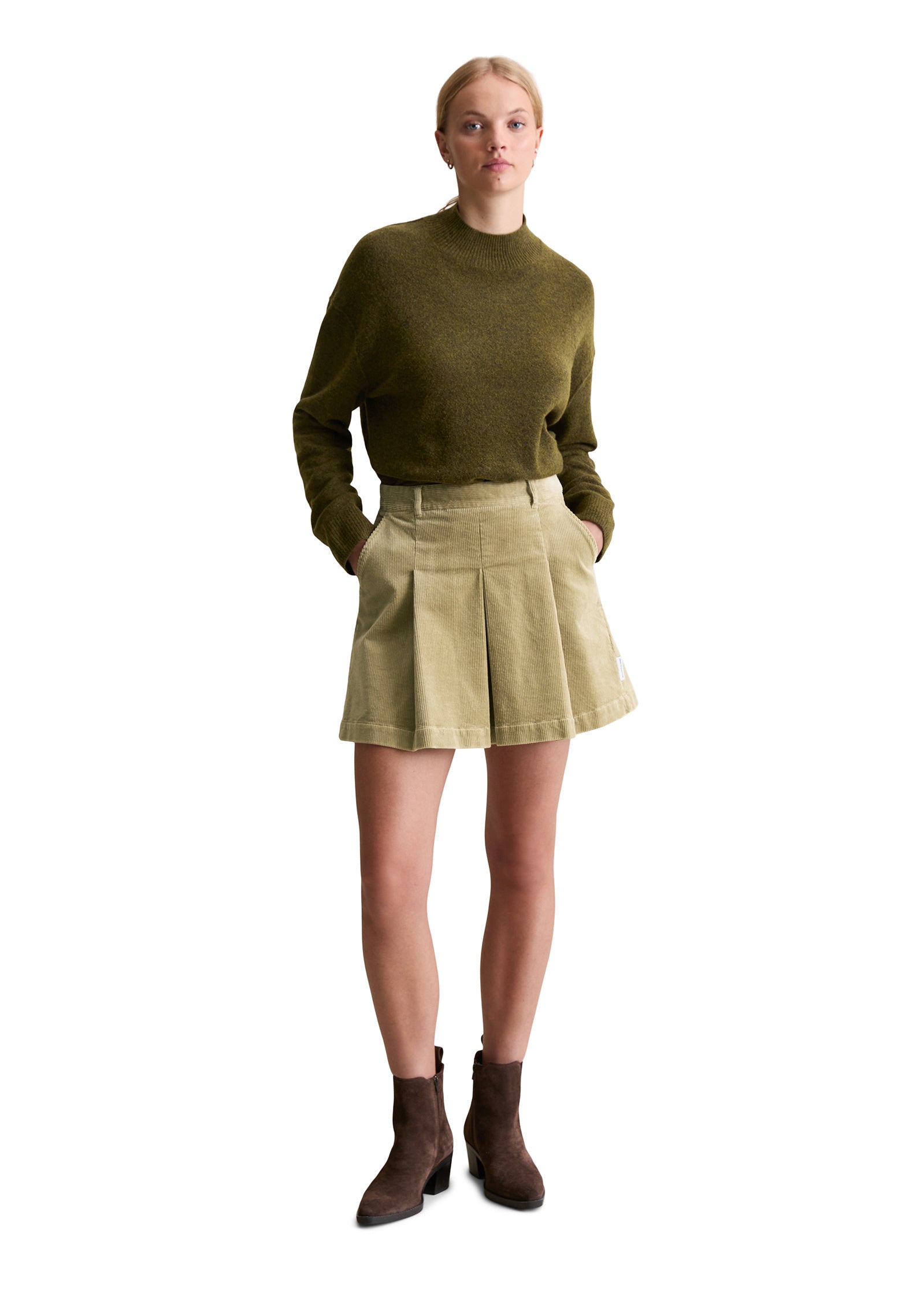 Strickpullover aus Schurwollmix - 3039-Dark Green Melange_02 - Grün