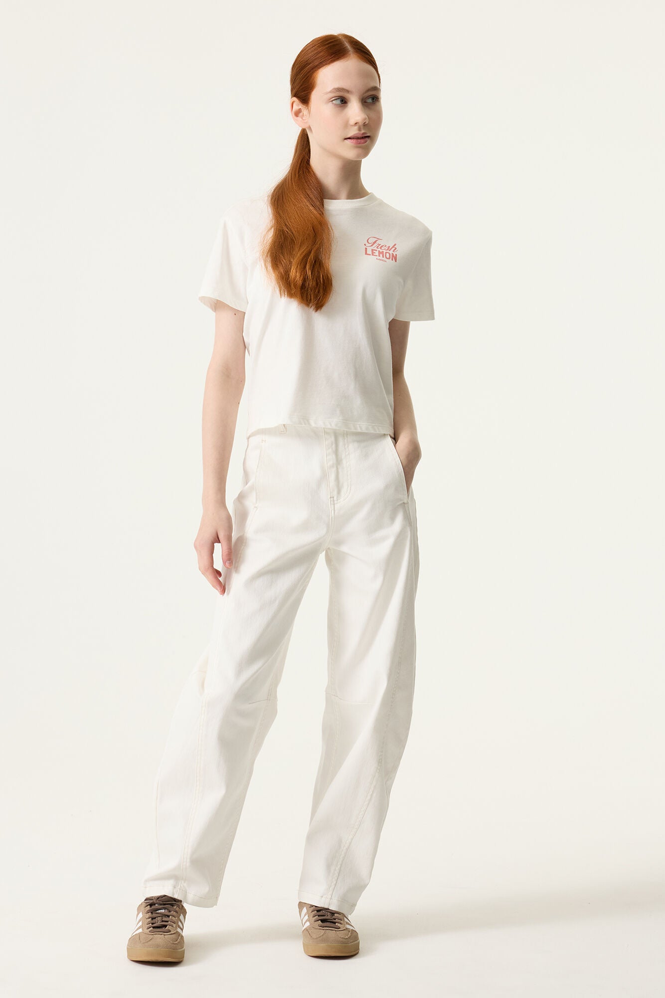 T-Shirt aus Baumwolle - 53-off white - Weiß