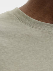 T-Shirt aus Baumwolle - Vetiver - Grün