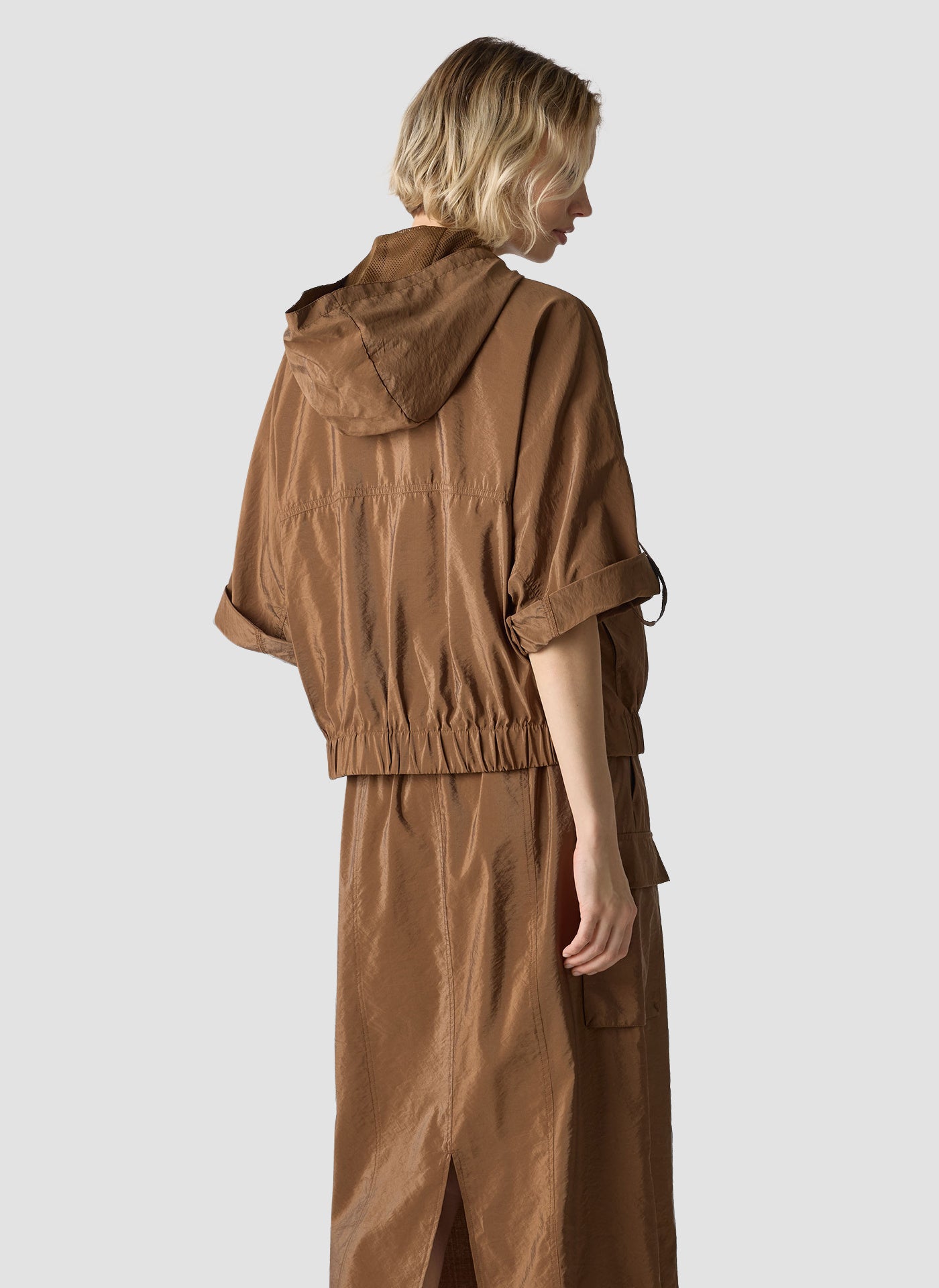 Sommerjacke mit Kapuze - 6667-NOUGAT - Braun