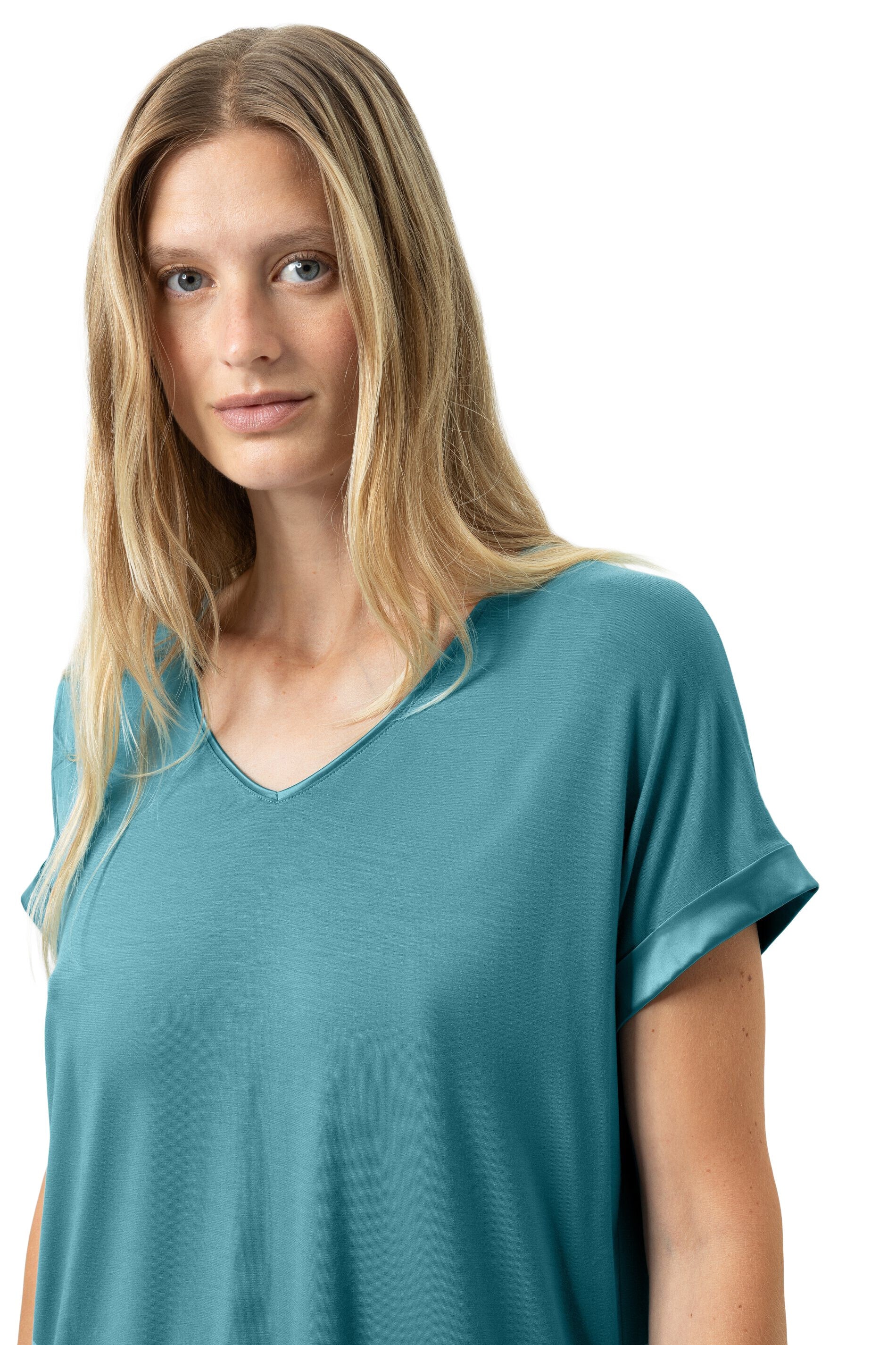 T-Shirt aus Modal - 1748-teal dream - Blau