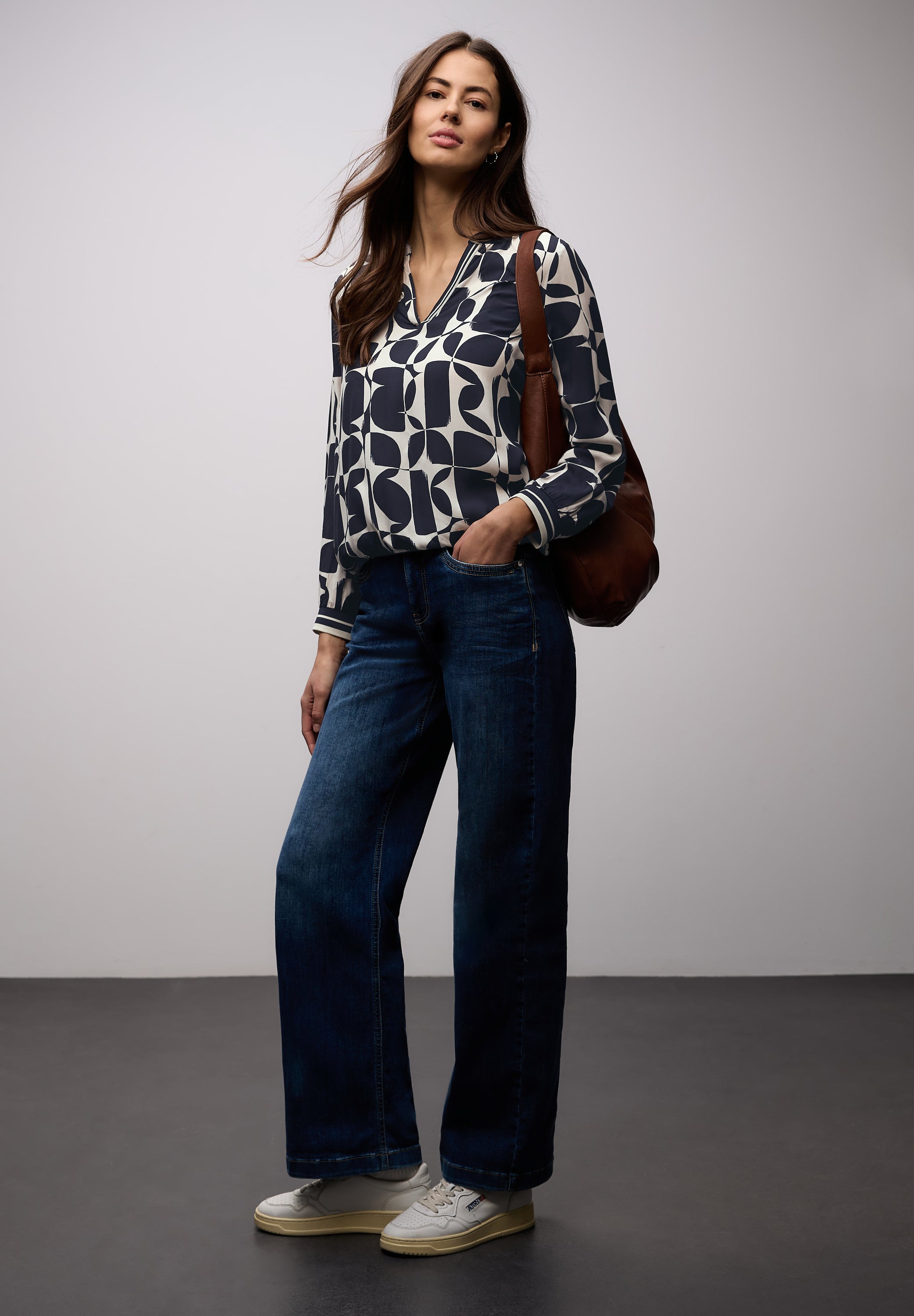 Bluse gemustert aus Viskose - 27502-shadowed navy - Blau