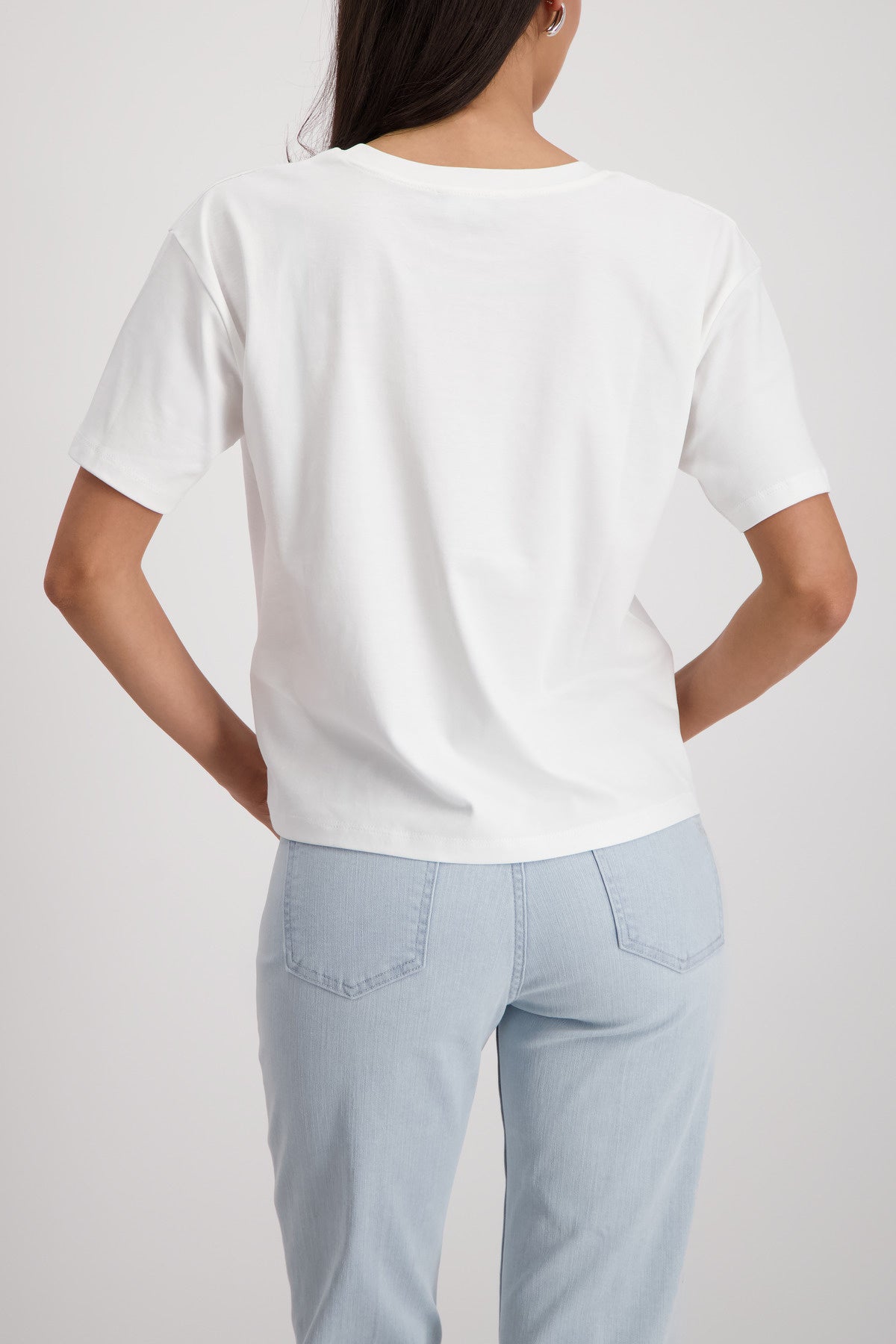 T-Shirt aus Baumwolle - 209 pastel yellow - Weiß