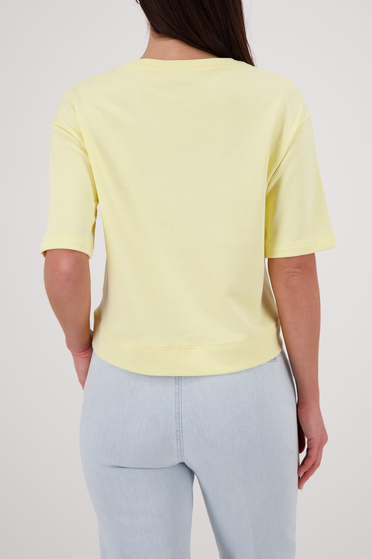 T-Shirt aus Baumwolle - 209 pastel yellow - Gelb