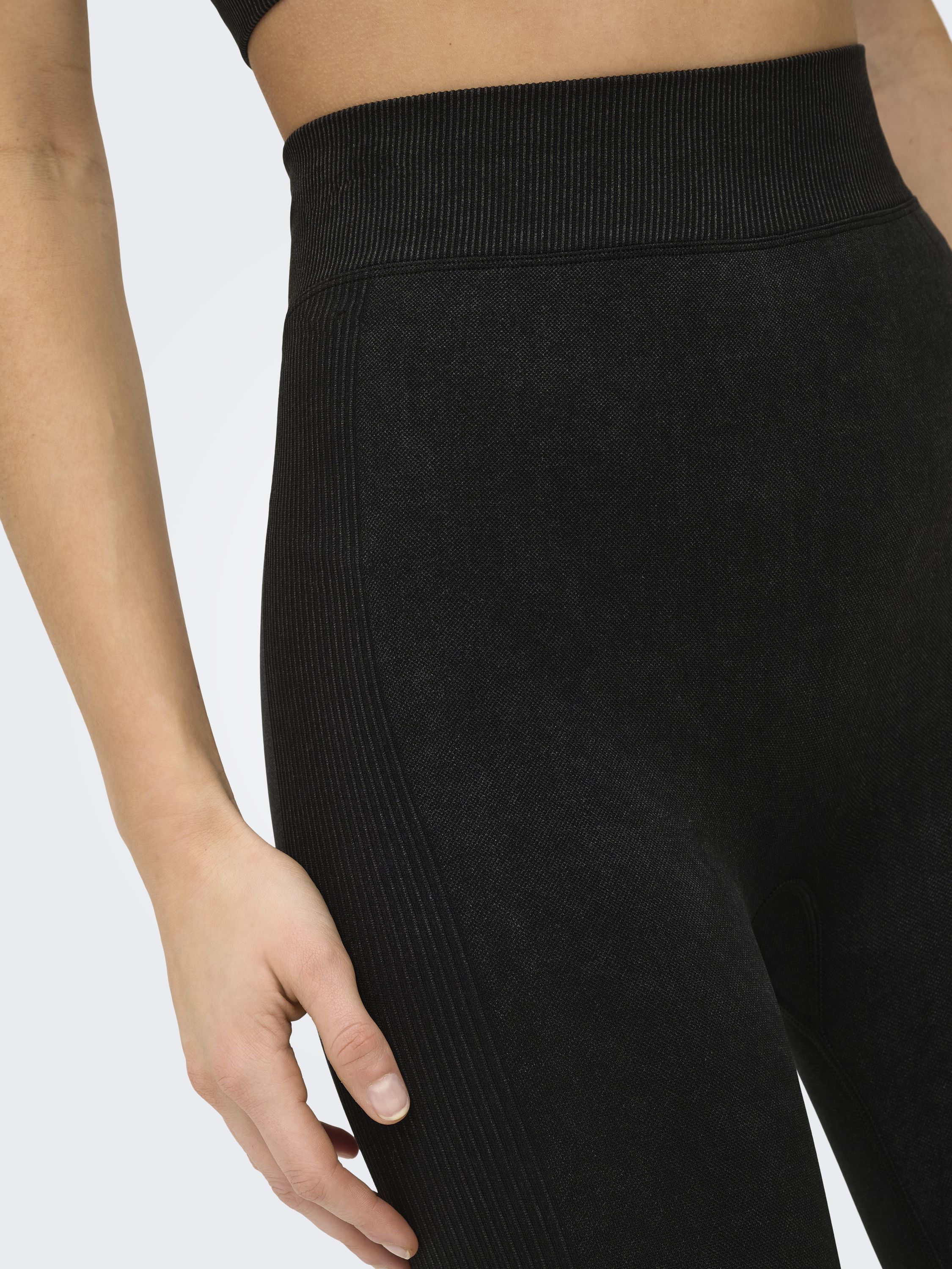Funktionsleggings ONPEDDA Scrunch - Black/w. Wash - Schwarz