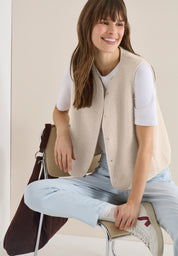 Teddyweste mit V-Ausschnitt - 15641 teddy vanilla white - Creme