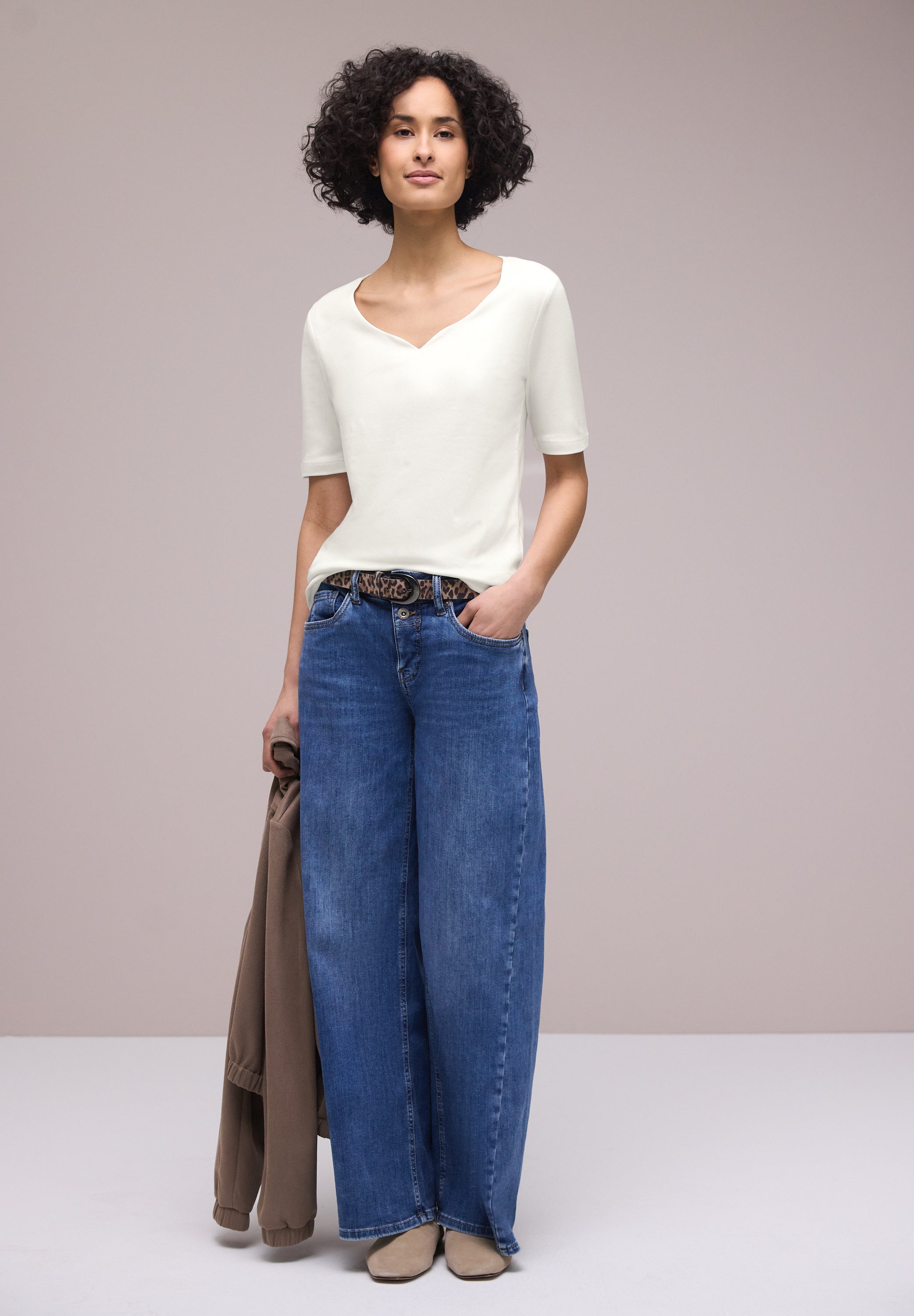 T-Shirt aus Baumwollmix - 10108-off white - Weiß