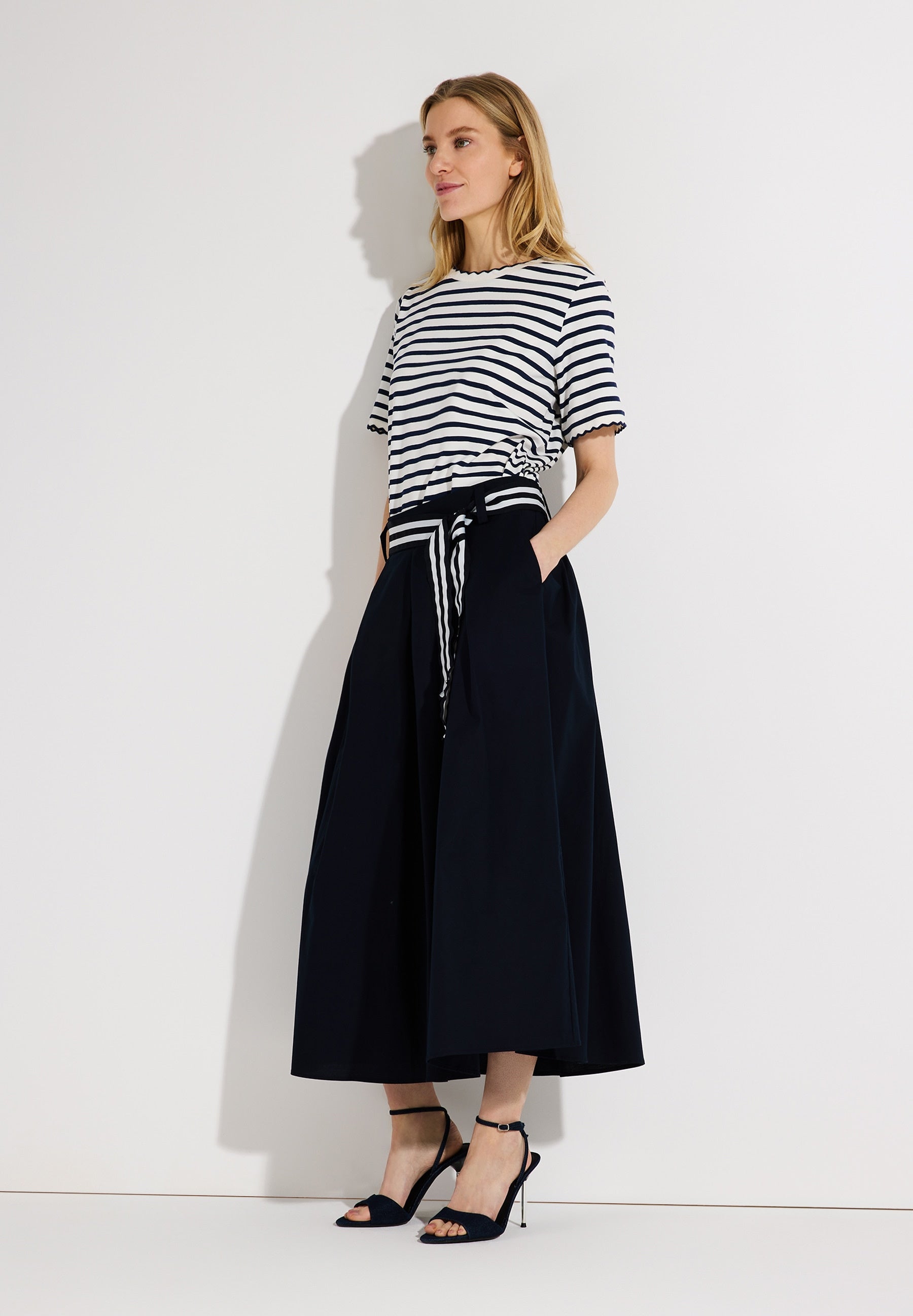 T-Shirt aus Baumwolle - 2041 - Blau