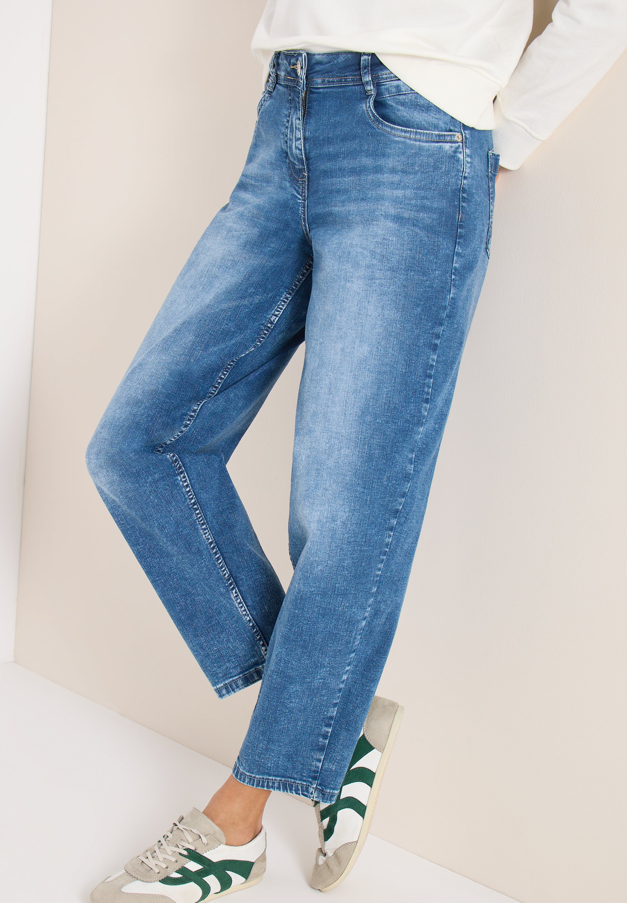 Jeans SCARLETT Barrel Fit - 10283 mid blue wash - Blau