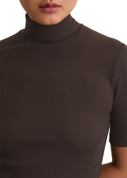 T-Shirt mit Rollkragen in Slim Fit - 796-dark coffee - Braun