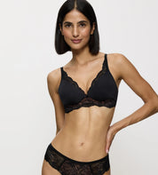 Bügelloser BH Amourette Charm P - 0004 BLACK - Schwarz