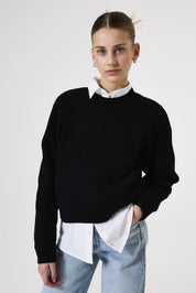 Strickpullover mit Rundhalsausschnitt - 1755-off black - Schwarz