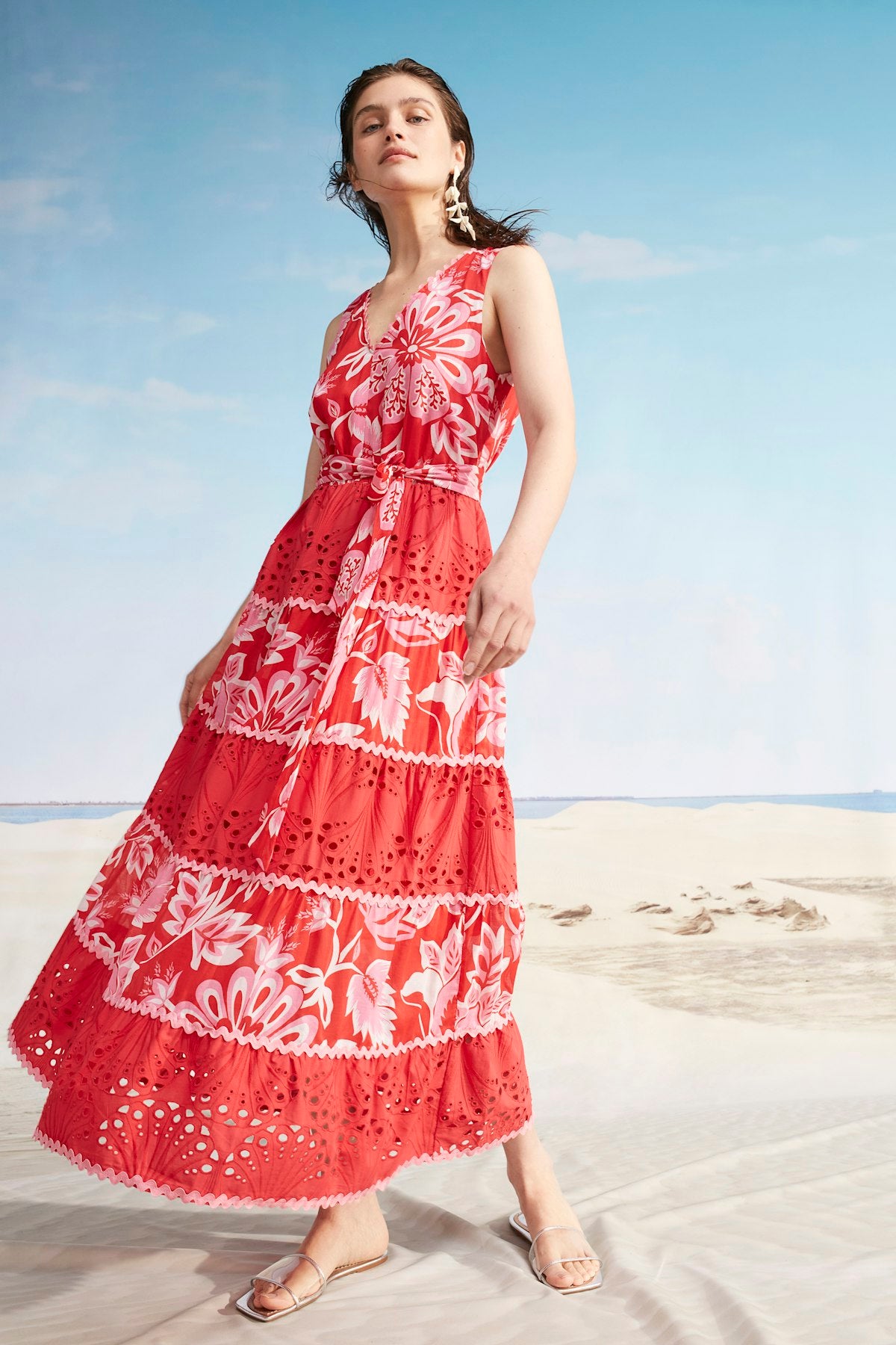Oui-_spring_summer_2025_large_Oui_xx25_05_Seaside_Stories_01_0576_A4_AdobeRGB_press.jpg