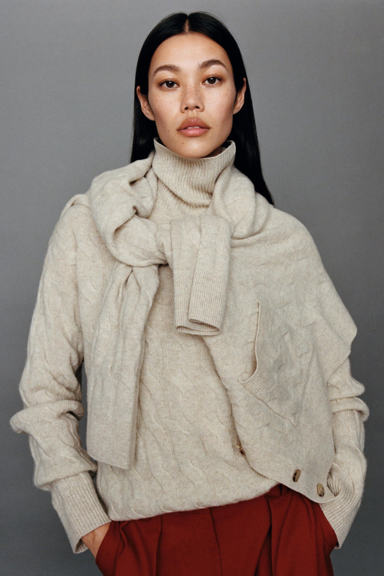 Tommy-Hilfig_fall_winter_2024_original_FA24_WOH_OCT_WSW_SOFT_WOOL_1_A_300_39L_2000_3000__v1.webp