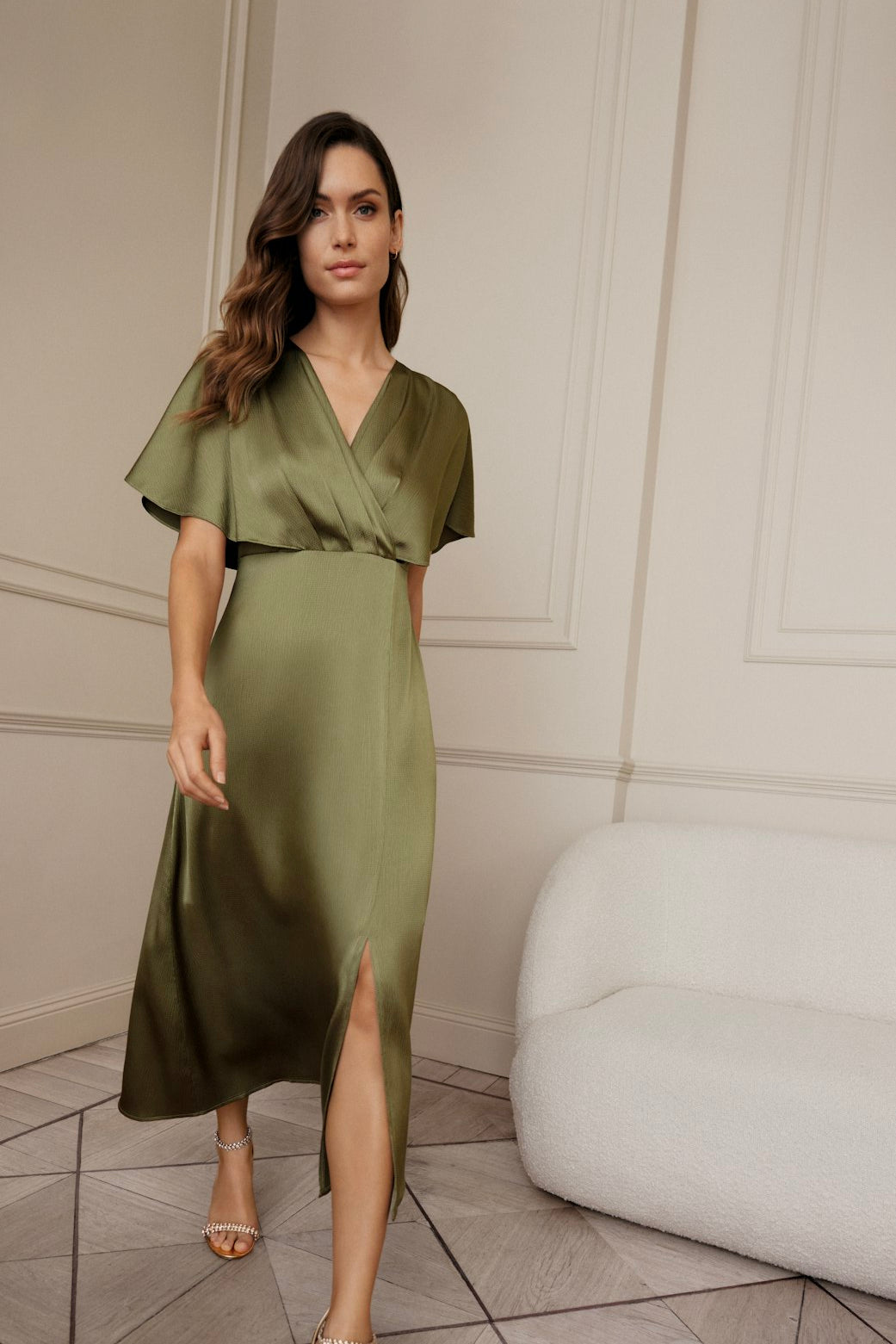 Vera-Mont_spring_summer_2025_large_VM_110_SS25_50x70_39L.jpg