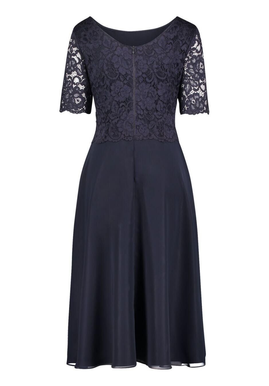 Cocktailkleid mit Spitzenstickerei