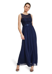 Cocktailkleid mit Spitze