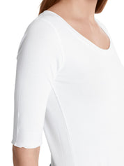 T-Shirt mit weitem Rundhalsausschnitt