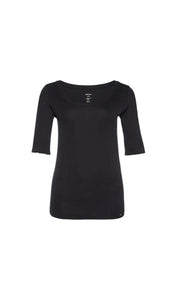 T-Shirt mit weitem Rundhalsausschnitt