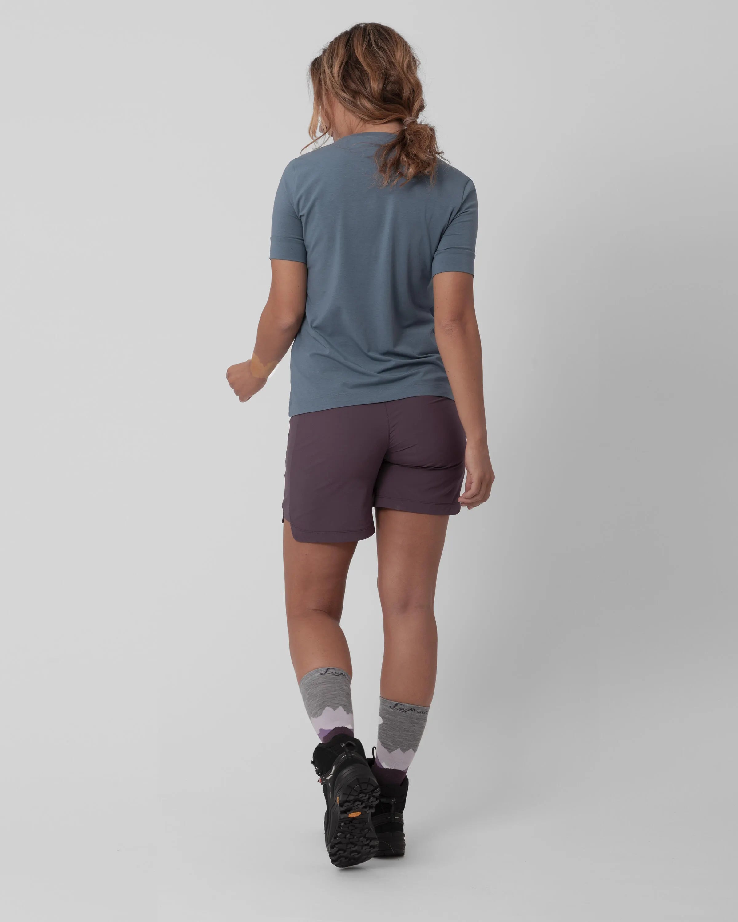 MARIA LOGO CURVE TEE