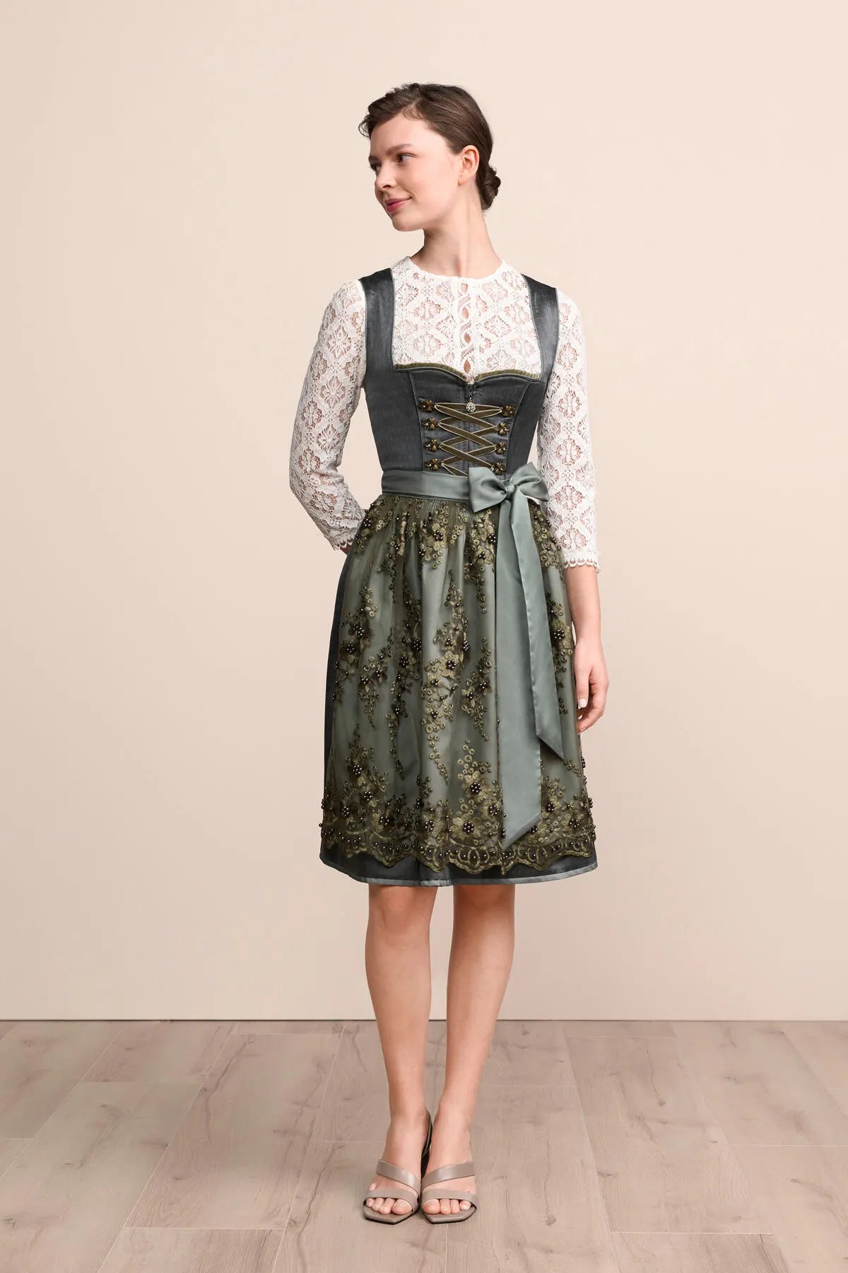 Dirndl LUNESSA 60cm