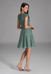 Cocktailkleid aus Spitze und Chiffon