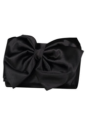 Clutch mit Schleife