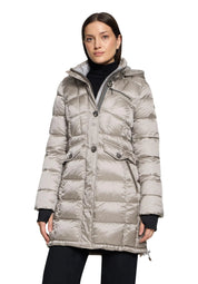 Winterjacke mit abnehmbarer Kapuze