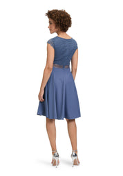 Cocktailkleid aus Spitze