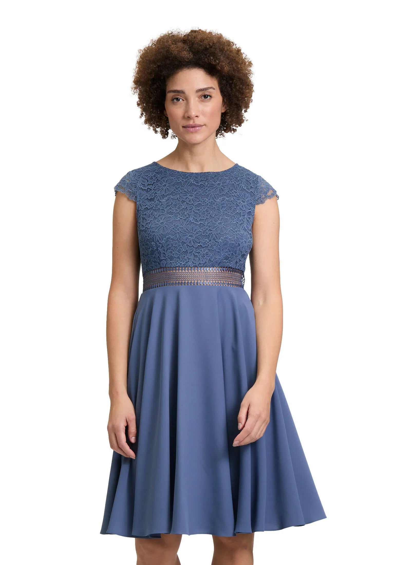 Cocktailkleid aus Spitze