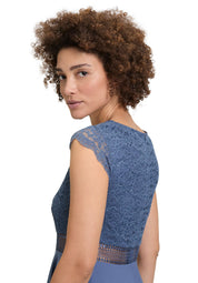 Cocktailkleid aus Spitze